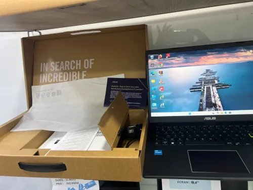 Pc Portable ASUS Vivobook E510KA  Celeron N4500- Vente par facilité 0% intérêt  - 8GO RAM - 256Go SSD- 15,6'' -  Neuf -Garantie 12 Mois