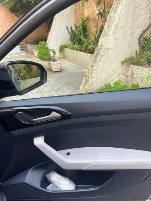 Volkswagen Tharu 2025 XR