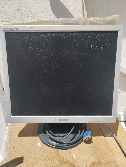 Écran Samsung 15"