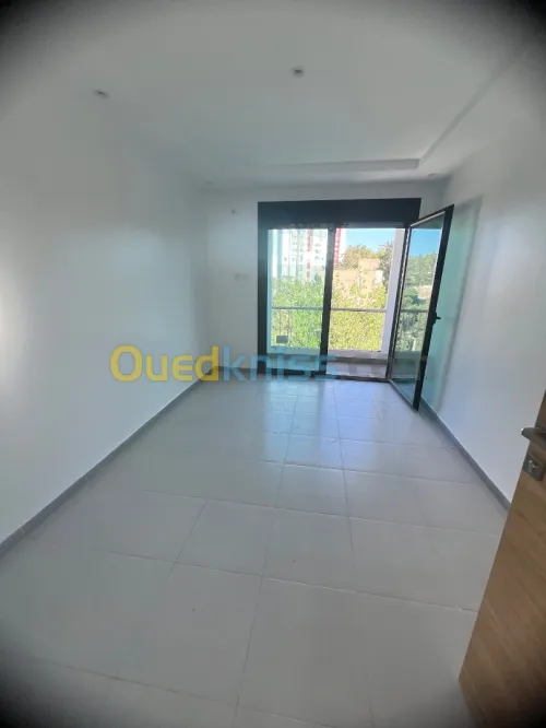 Location Appartement F4 Alger Said hamdine
