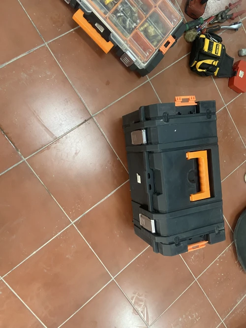 Carroteuse + rinireuse + caisse a outils