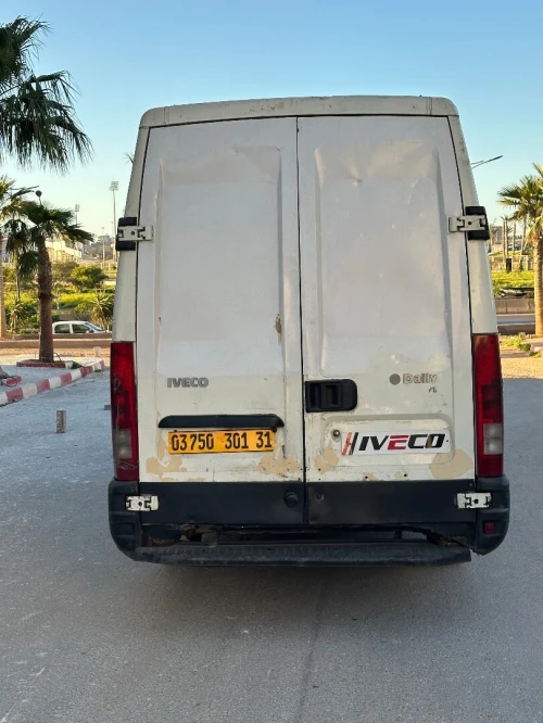Ivico Daily 2001