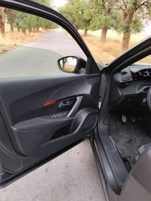 Peugeot 2008 2022 