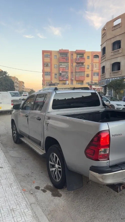 Toyota hillix 2020 revo