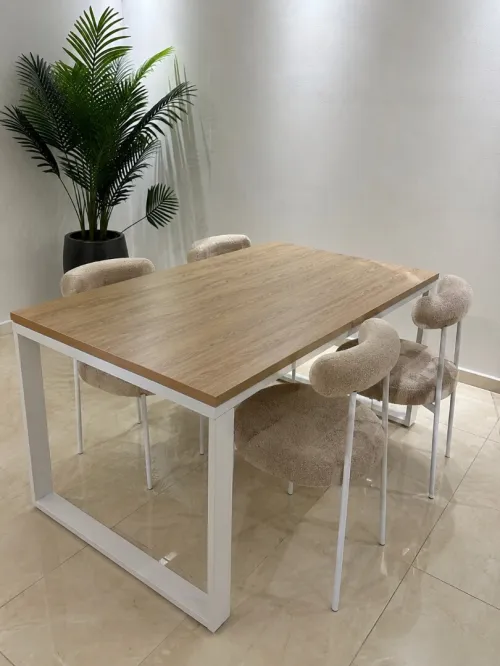 Table cuisine salon