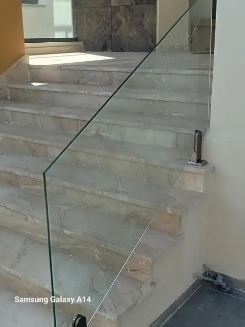 Fabrication et installation des cabine de douche lux Chez Riv Glass