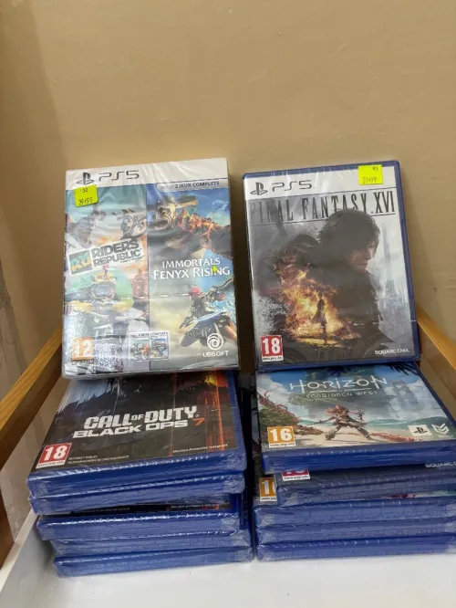 Jeux ps5 sous blister jamais utilisé