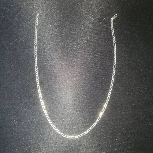  Je vends une chaîne d'argent 925