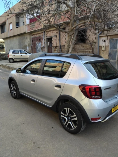 Dacia Sandero 2023 Stepway Expression plus
