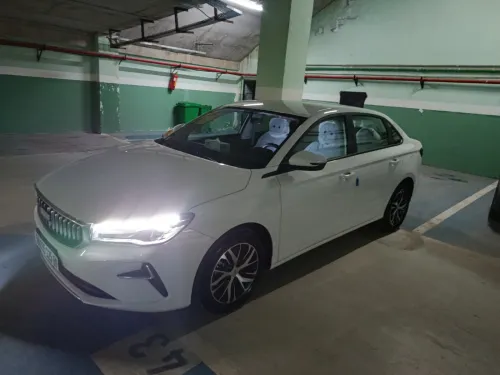 Geely Emgrand 2025 Luxuri