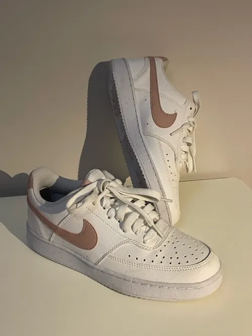Nike court vision low