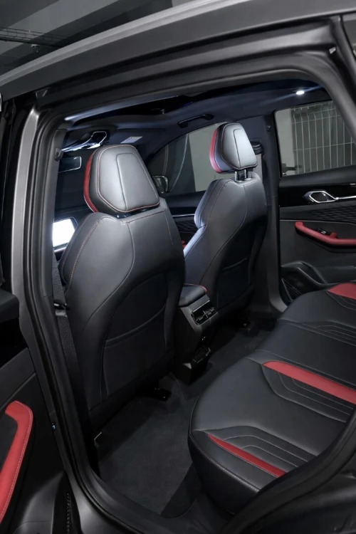 Geely Coolray 2025 Champion édition