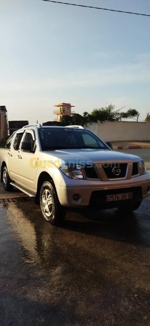 Nissan Navara 2011 Elegance 4x2