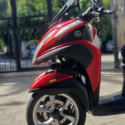 YAMAHA TRICITY 2017
