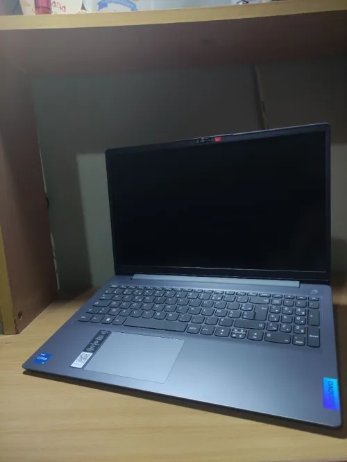 Lenovo IdeaPad 3 15ITL6 i5 11 Gen  8GB RAM  1TB HDD 15,6 FHD