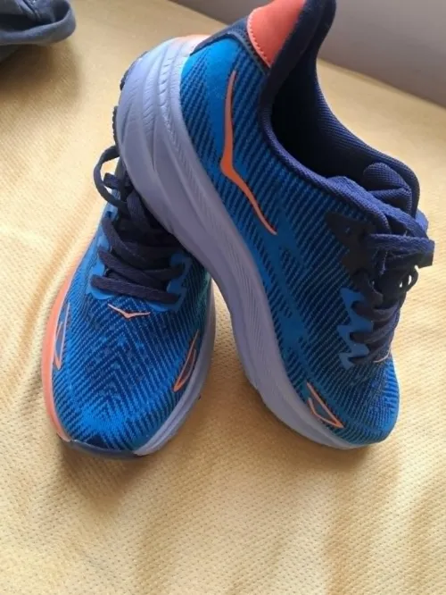 Running HOKA