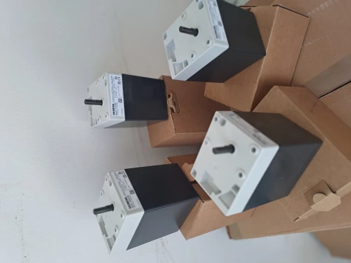 servomoteur SQN30.111A2700 et SQN31.762A2700