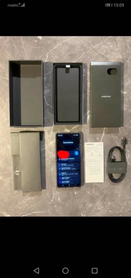 Samsung Galaxy Z Flip7