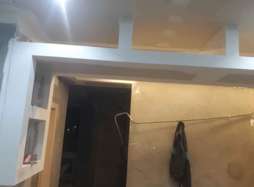 Placoplâtre BA13 led profil et plafond demontabe 