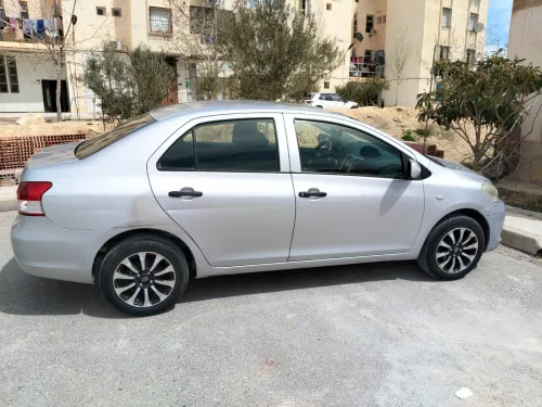 Toyota Yaris Sedan 2009 