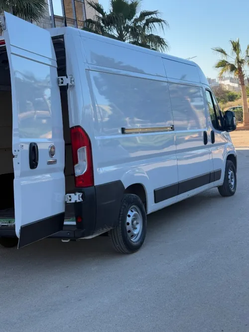 Ducato 3pano Fiat 2023