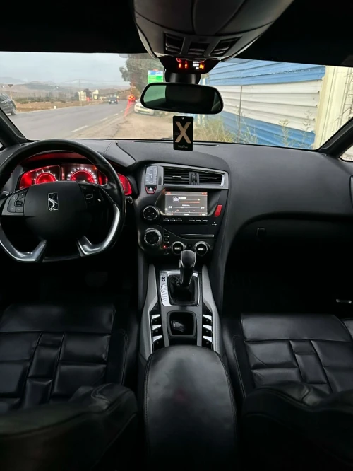 Citroen Ds5 2016 صافية