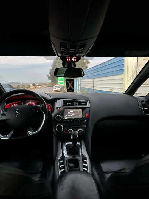 Citroen Ds5 2016 صافية