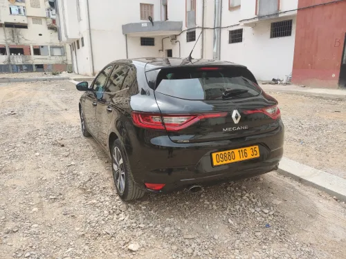 Renault Megane 3 2016 Bose