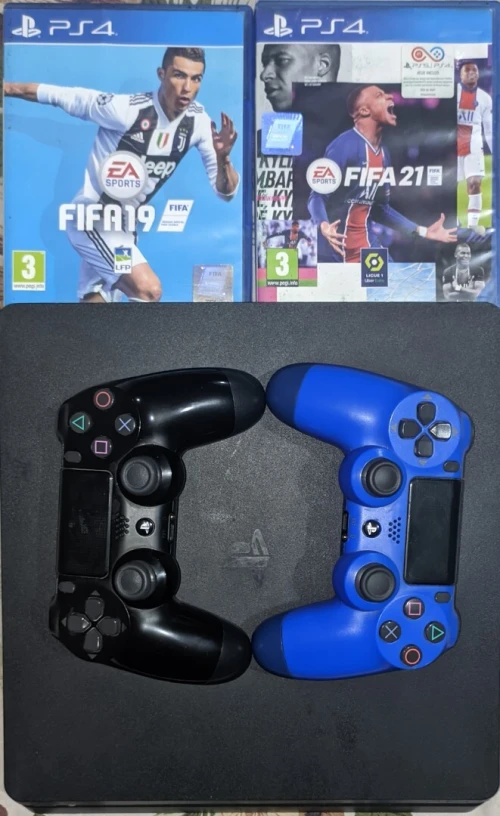 Ps4 slim flashé 1tr 
