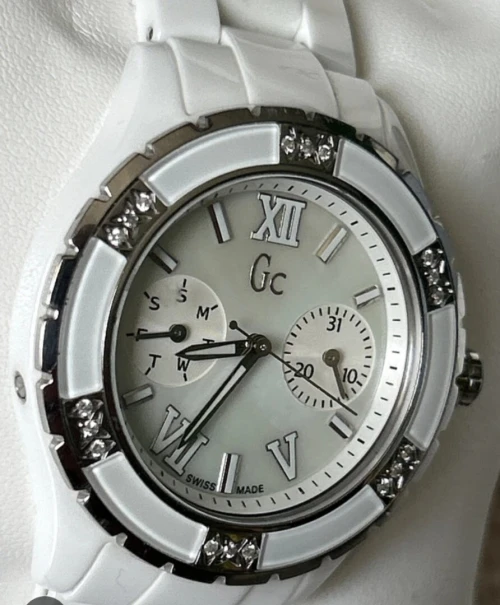 Montre diamant