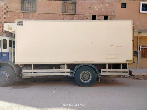 Renault 385- 10 tonnes 1985