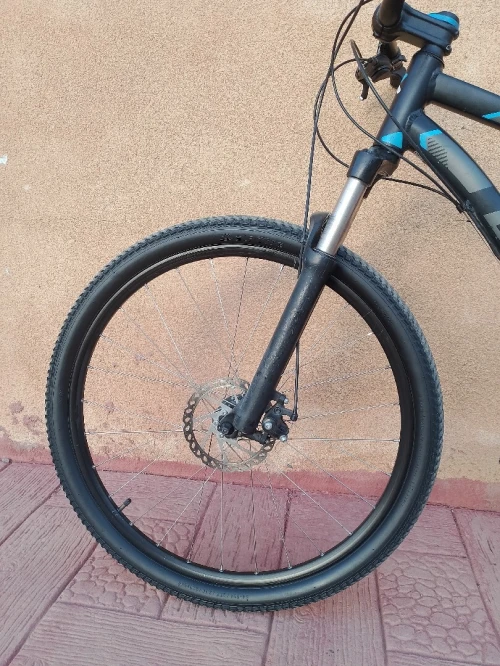 BTWIN ROCKRIDER 520