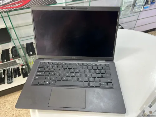 Dell latitude 7320 I7 11gen  Ram 16gb ddr4 Rom 256gb ssd nvme 