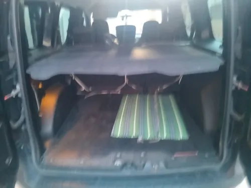 Renault Kangoo 2024 Kongo stipwai