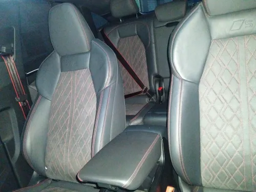 Audi Q5 2025 S Lain
