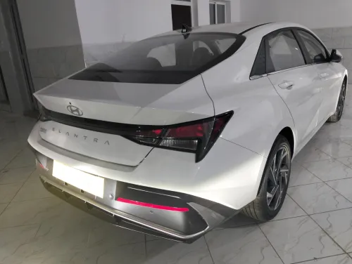 Hyundai Elantra 2025 Glx