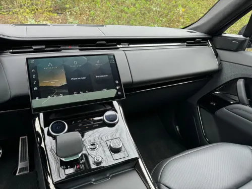 Land Rover Ronge sport V6 2025 P400