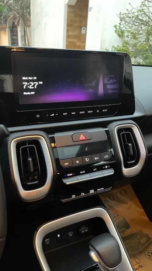 Kia Sonet  2025 Full options
