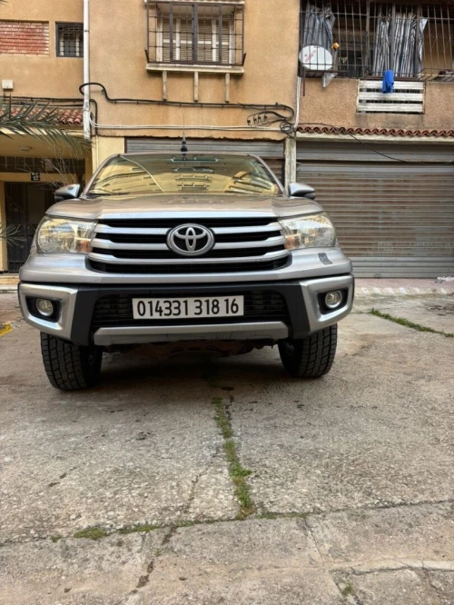 Toyota Hilux 2018 LEGEND DC 4x4