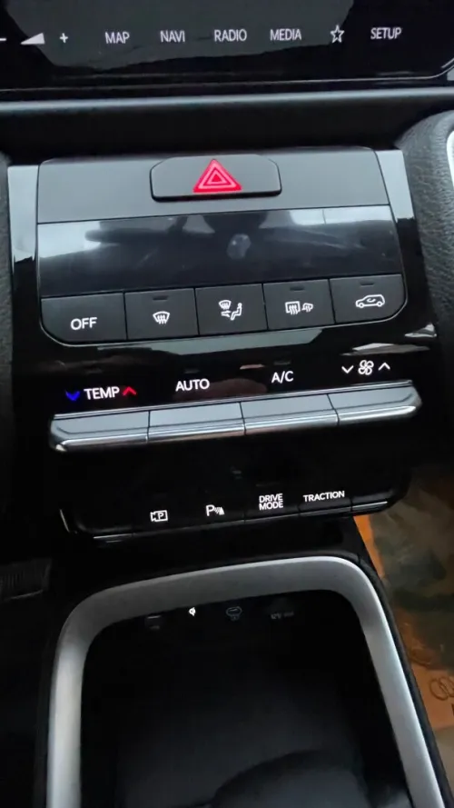Kia Sonet  2025 Full options