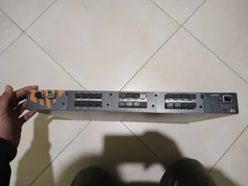 Switch 24 module SFP référence: ES28GF-L2-MV-XX-PR-8GSFP-8GSFP-8GSFP-2GSFP