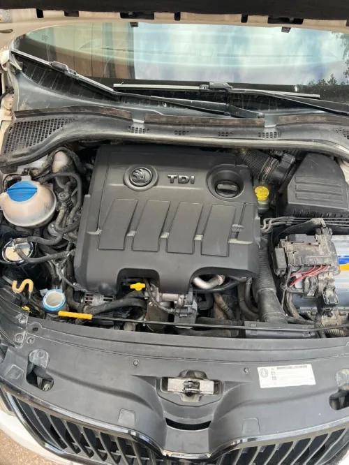 Skoda Rapid 2015 Edition