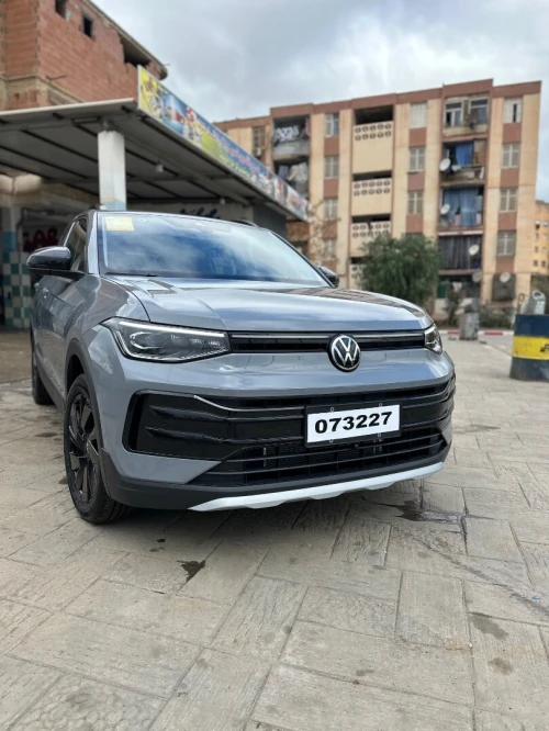 Volkswagen Tahru 2025 