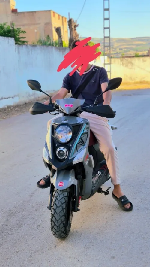 Xsmart رمادي 2024