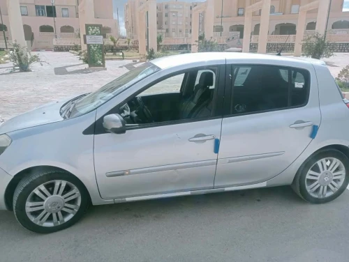 Renault Clio 3 2012 Night and Day