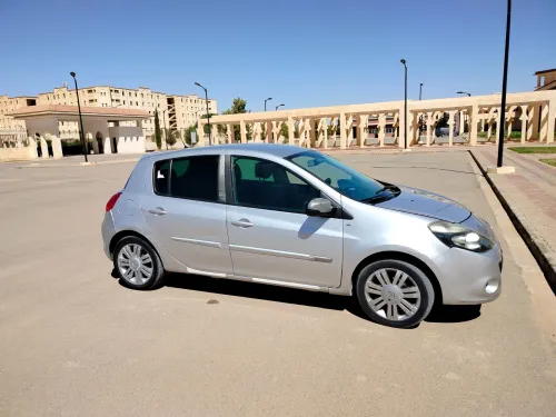 Renault Clio 3 2012 Night and Day