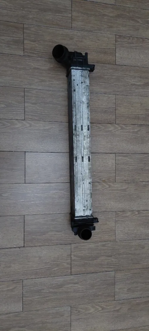 Radiateur turbo Megane DCI 