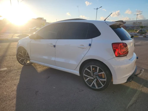 Volkswagen Polo 2014 R-line