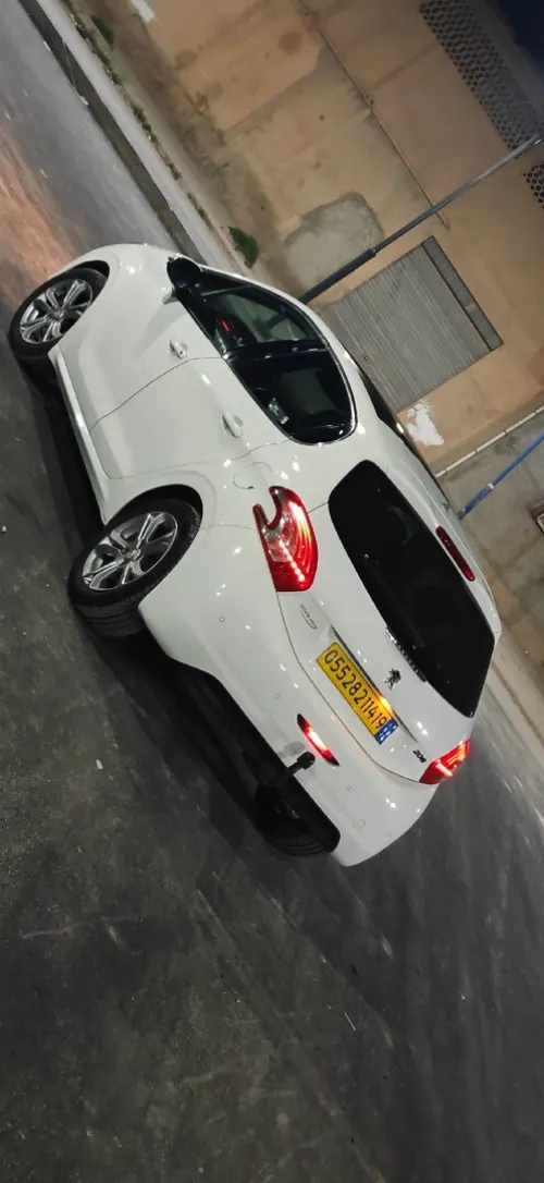 Peugeot 208 2014 Allure