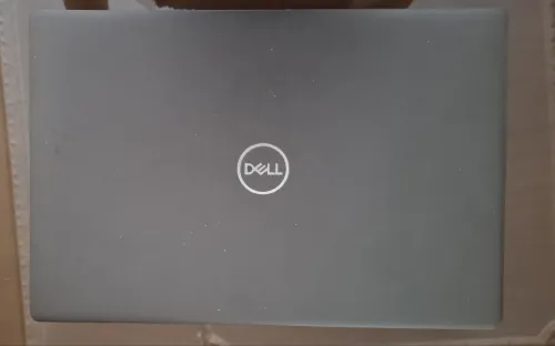 Dell Latitude 5400 | i5-8365U | 8Go RAM | 256Go SSD | 14" | Très bon état